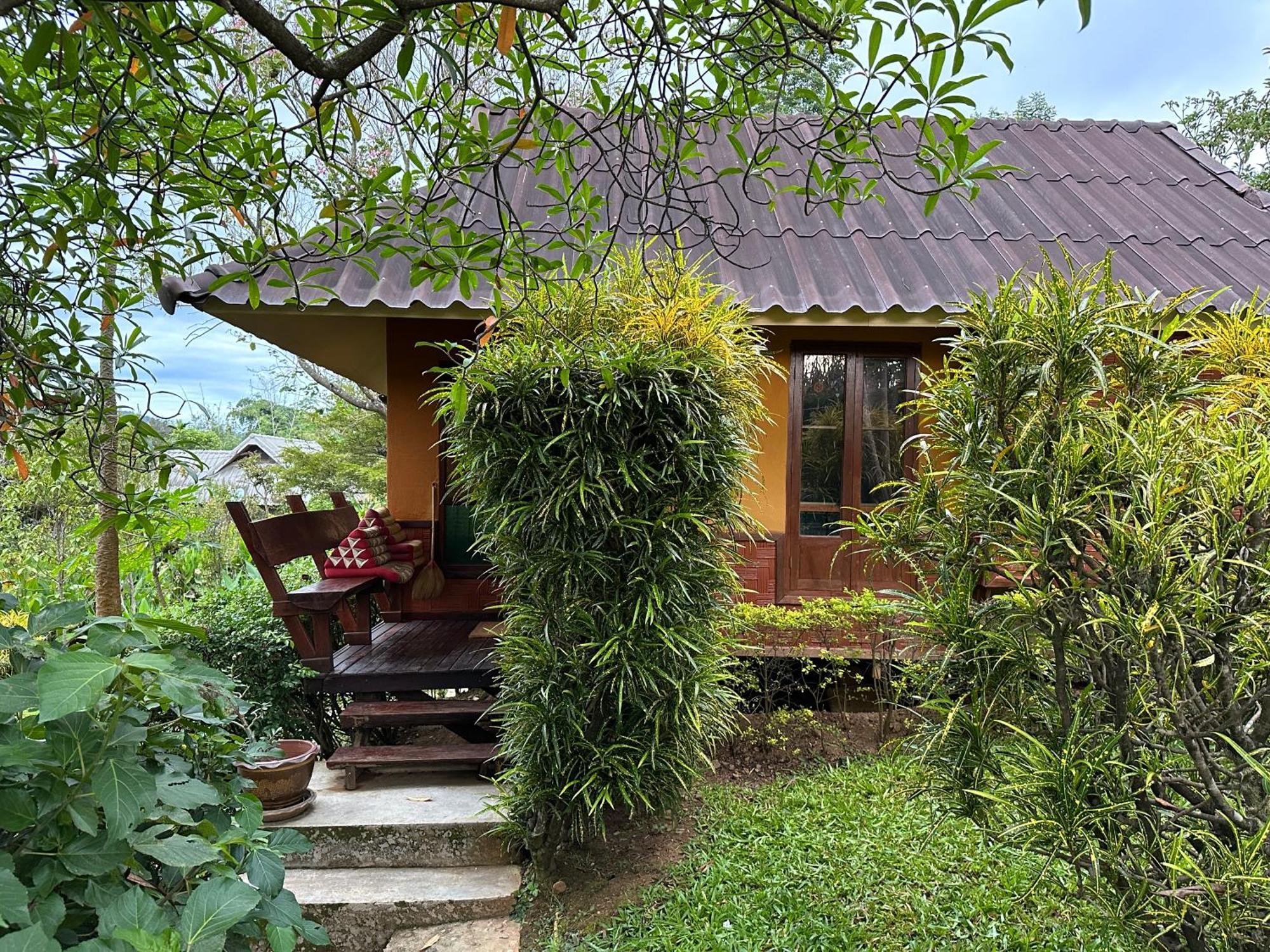 Pura Vida Pai Resort Extérieur photo